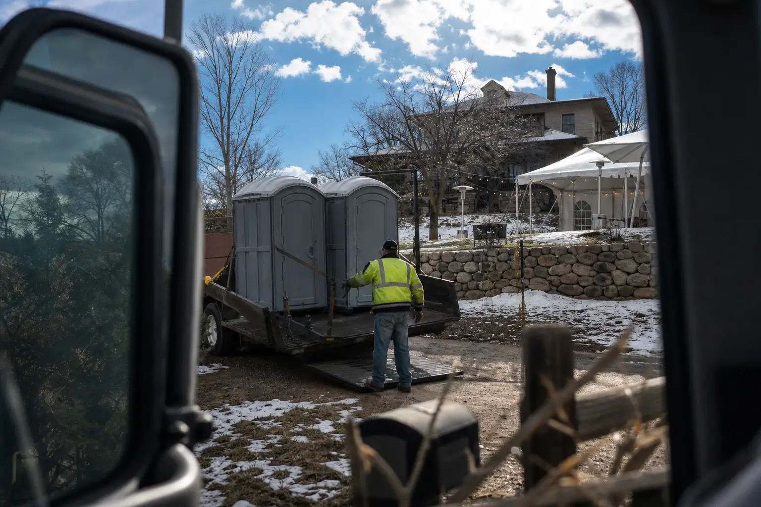 Porta Potty Rental